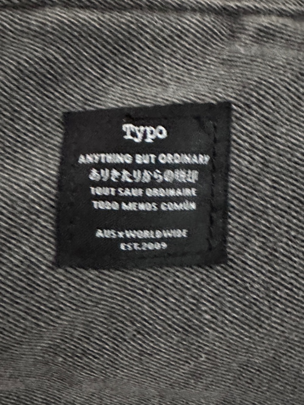 TYPO/RUN DMC COLLAB VINTAGE-STYLE LARGE GREY CANVAS TOTE BAG - Picture 5 of 11